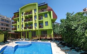 Green Hisar Hotel Family